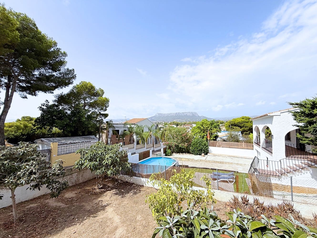 4 makuuhuone Huvila myytävänä paikassa Calpe / Calp mukana uima-altaan 
autotalli - 550 000 € (Ref: 9191370)