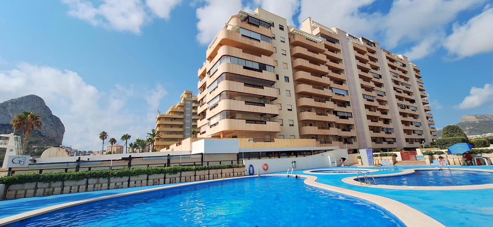 Apartamento de 2 habitaciones en Calpe / Calp en venta con piscina - 349.000 € (Ref: 9194711)
