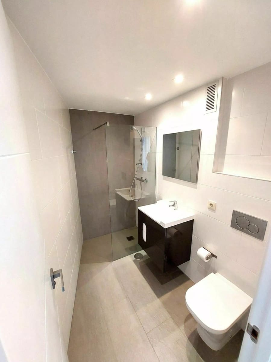 Apartamento de 3 habitaciones en Calpe / Calp en venta con piscina garaje - 690.000 € (Ref: 9197326)