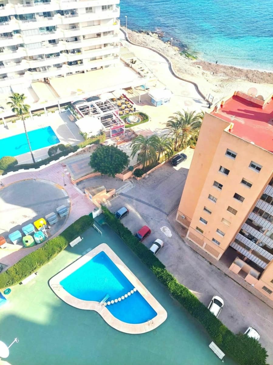 Apartamento de 3 habitaciones en Calpe / Calp en venta con piscina garaje - 690.000 € (Ref: 9197326)