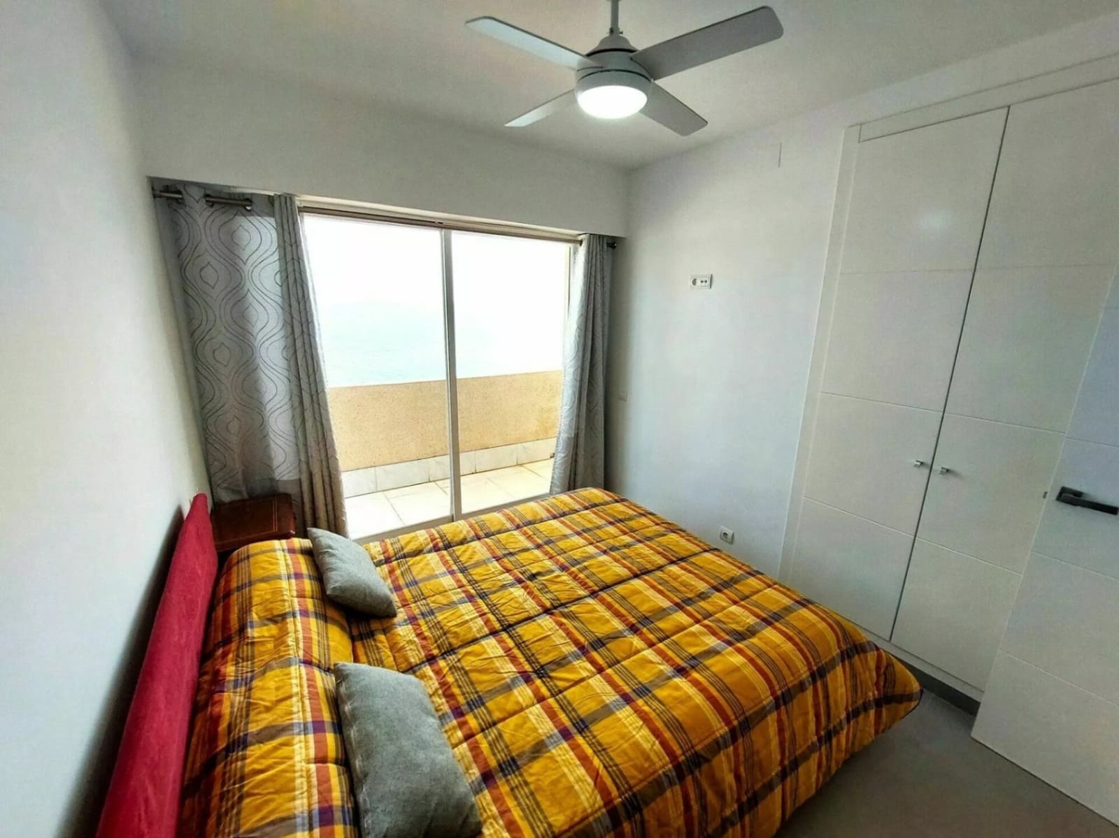 Apartamento de 3 habitaciones en Calpe / Calp en venta con piscina garaje - 690.000 € (Ref: 9197326)