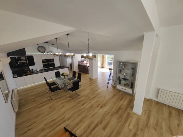 4 Zimmer Villa zu verkaufen in Calpe / Calp mit Pool Garage - 999.900 € (Ref: 9231533)