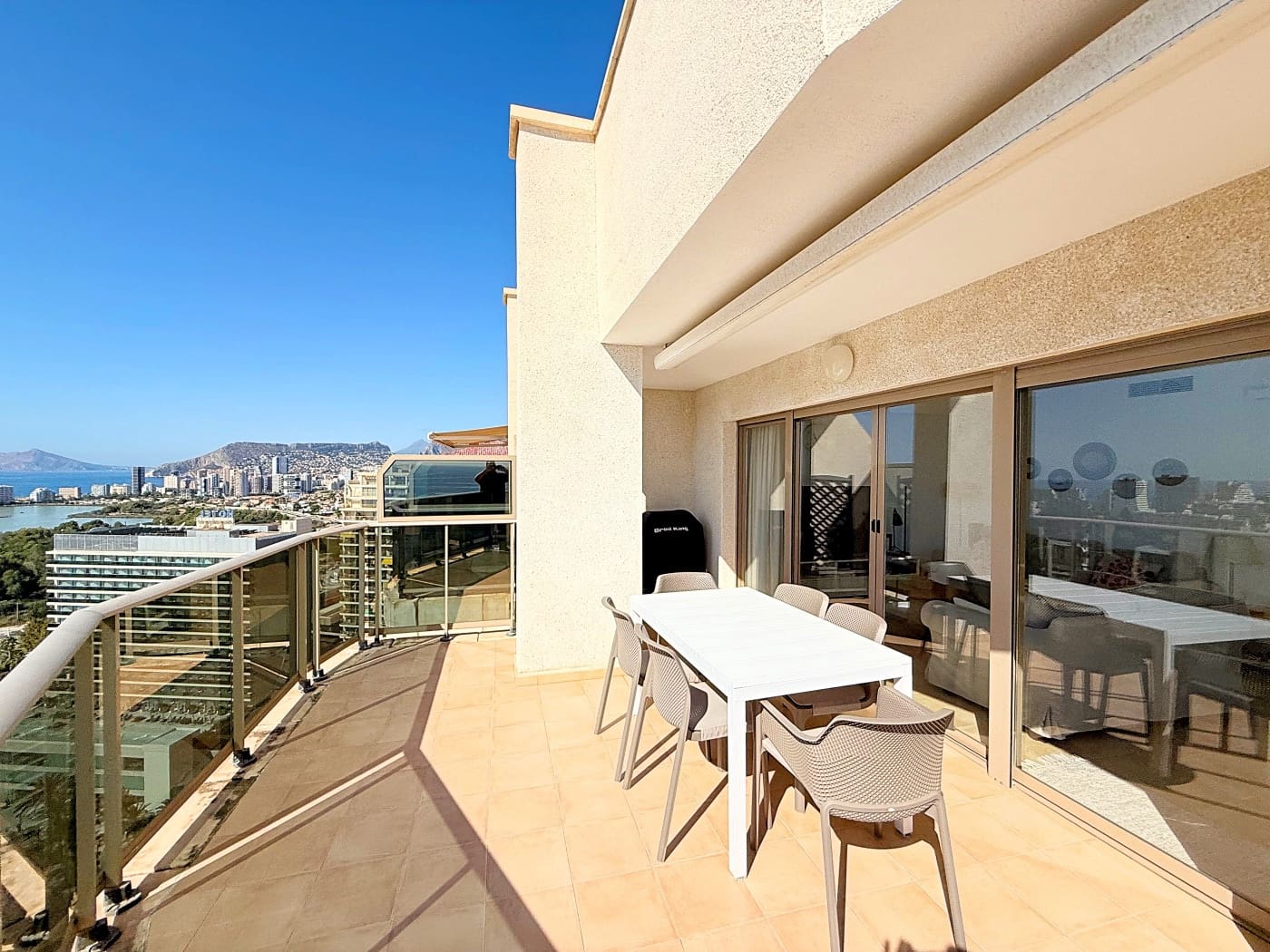 3 bedroom Penthouse for sale in Calpe / Calp with pool garage - € 985,000 (Ref: 9248902)