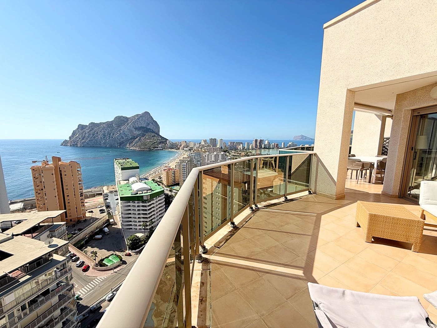 3 bedroom Penthouse for sale in Calpe / Calp with pool garage - € 985,000 (Ref: 9248902)