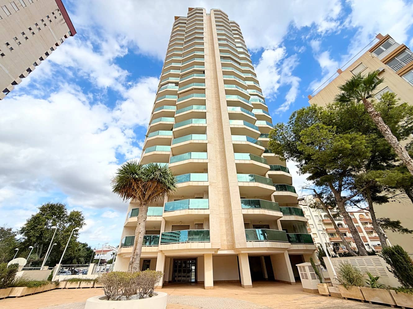 3 bedroom Penthouse for sale in Calpe / Calp with pool garage - € 985,000 (Ref: 9248902)