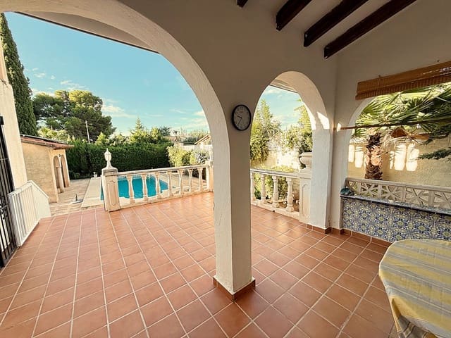 3 sypialnia Willa na sprzedaż w Cometa - Carrió, Calpe / Calp z basenem garażem - 385 000 € (Ref: 9330998)