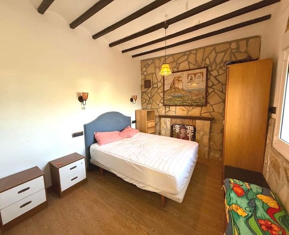 3 bedroom Finca/Country House for sale in Gargasindi, Calpe / Calp - € 395,000 (Ref: 9400126)