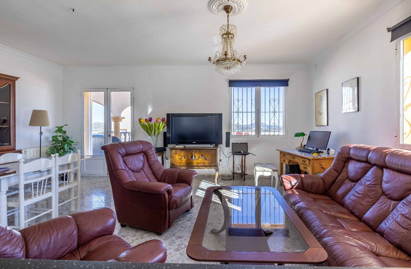 4 sypialnia Willa na sprzedaż w Calpe / Calp z garażem - 716 000 € (Ref: 9469822)