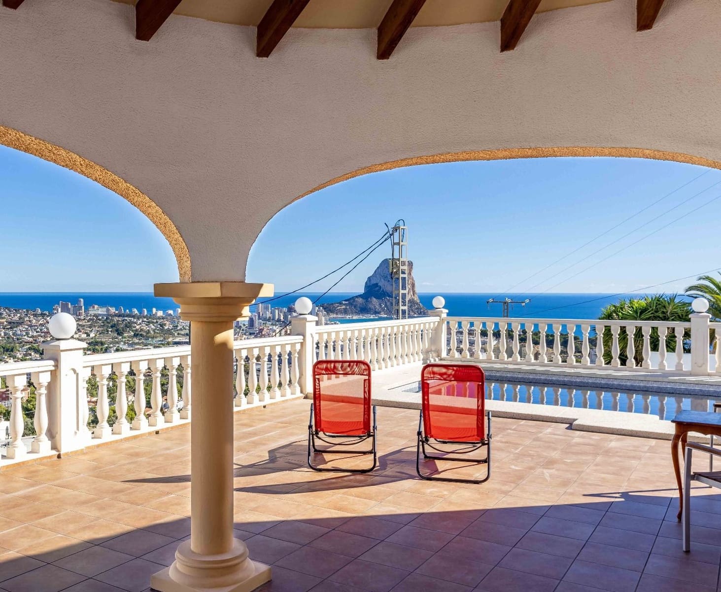 4 sypialnia Willa na sprzedaż w Calpe / Calp z garażem - 716 000 € (Ref: 9469822)