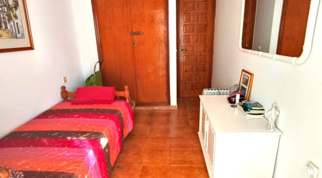 2 bedroom Apartment for sale in Calpe / Calp - € 225,000 (Ref: 9500736)