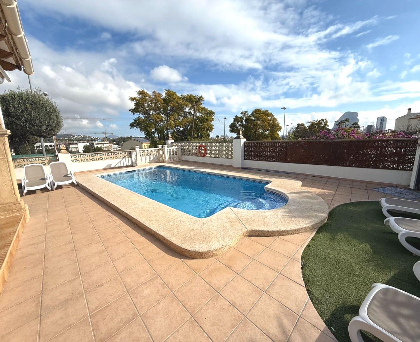 3 bedroom Villa for sale in Calpe / Calp with pool - € 850,000 (Ref: 9523568)