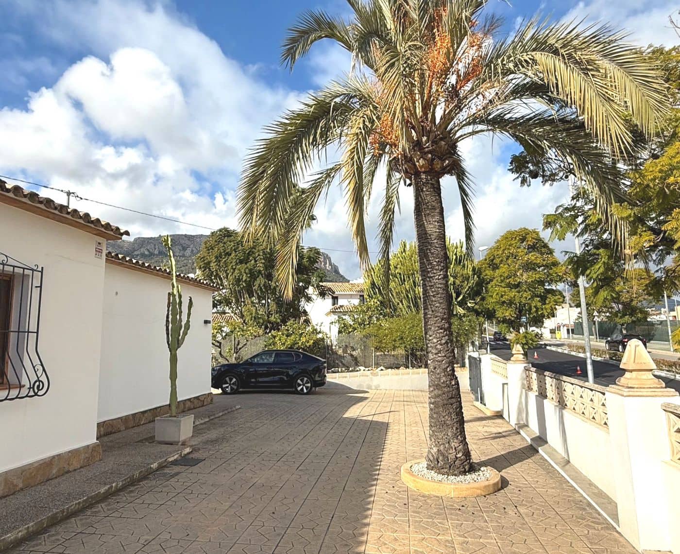 3 bedroom Villa for sale in Calpe / Calp with pool - € 850,000 (Ref: 9523568)