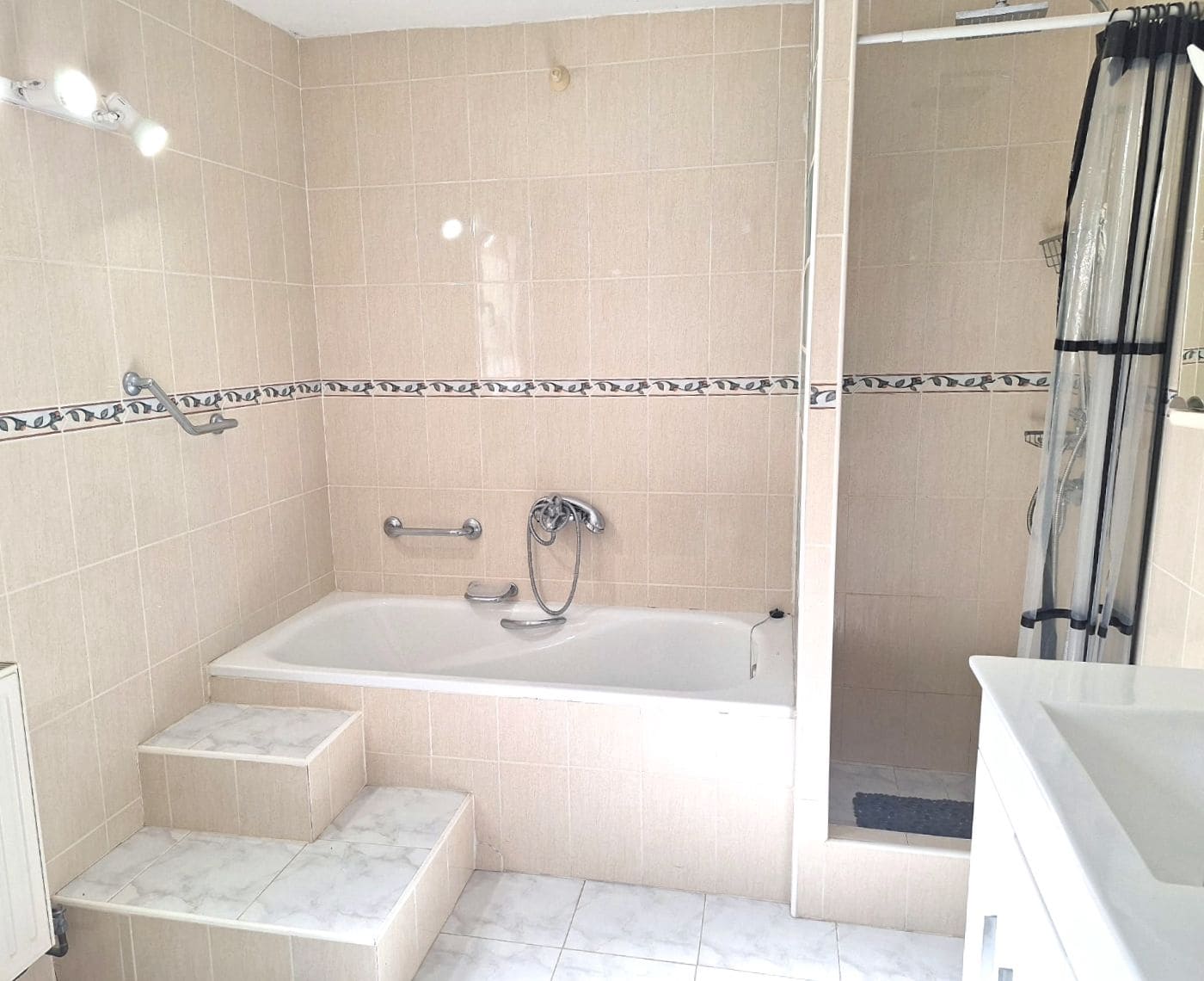 3 soveværelse Villa til salg i Calpe / Calp med swimmingpool garage - € 475.000 (Ref: 9535234)