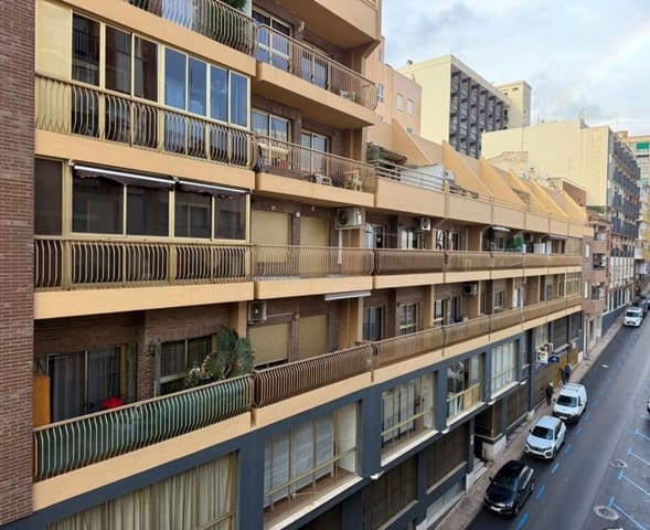 1 quarto Apartamento para venda em Calpe / Calp - 155 000 € (Ref: 9548536)