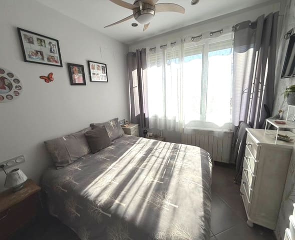 2 soveværelse Lejlighed til salg i Calpe / Calp med garage - € 240.000 (Ref: 9550209)