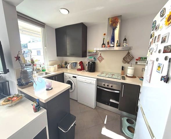 2 soveværelse Lejlighed til salg i Calpe / Calp med garage - € 240.000 (Ref: 9550209)