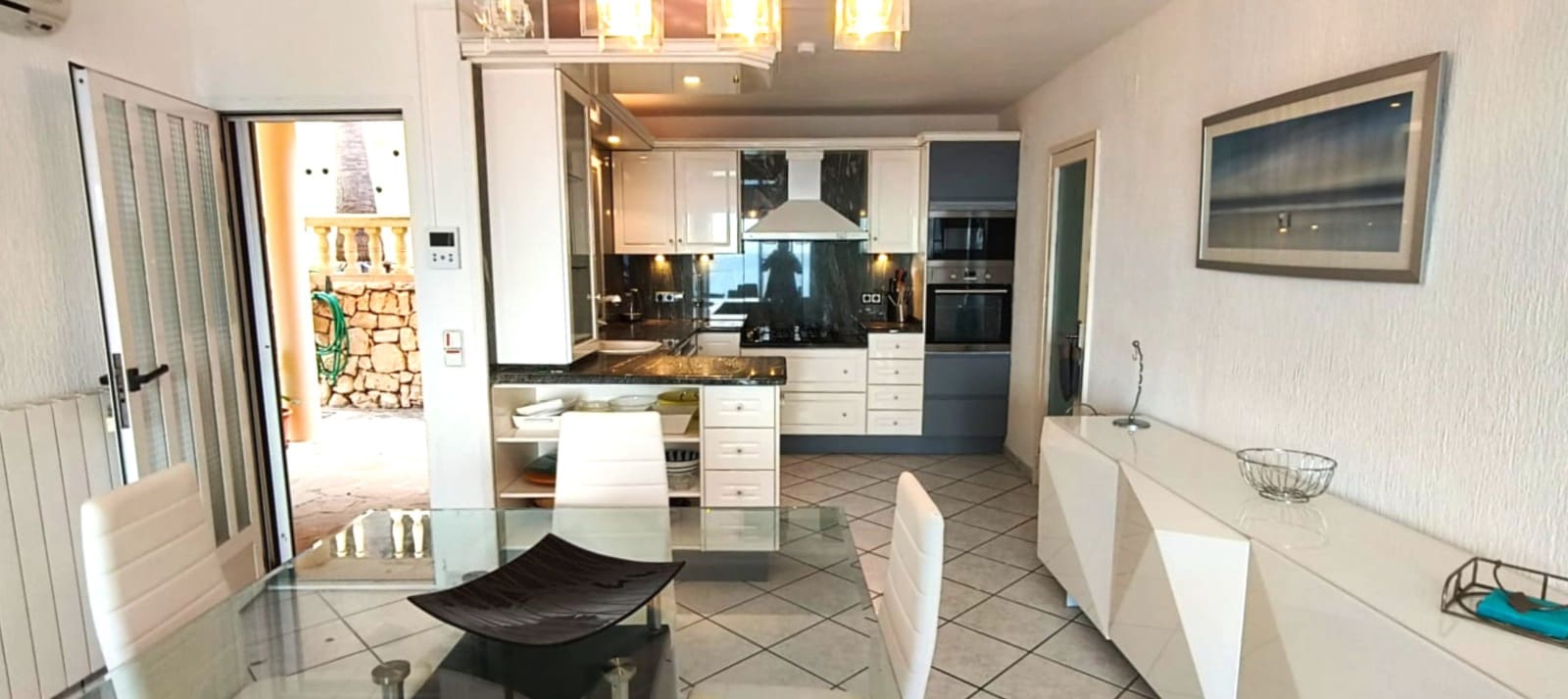 4 Zimmer Villa zu verkaufen in Calpe / Calp mit Pool Garage - 899.000 € (Ref: 9572282)