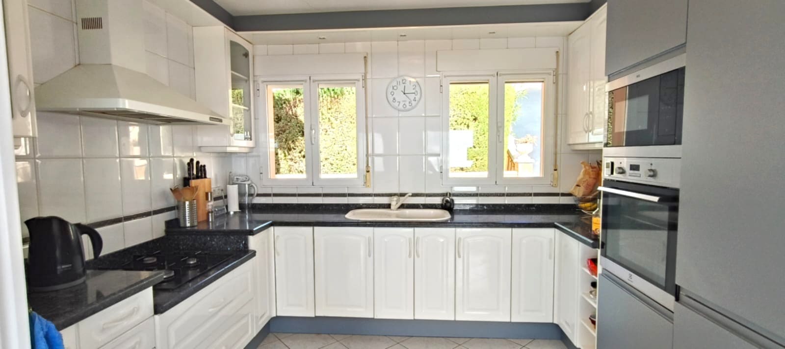 4 Zimmer Villa zu verkaufen in Calpe / Calp mit Pool Garage - 899.000 € (Ref: 9572282)