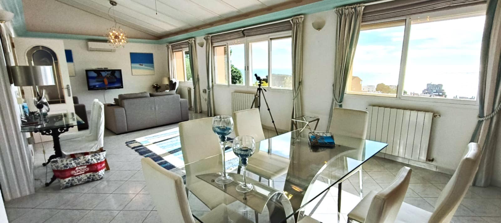 4 Zimmer Villa zu verkaufen in Calpe / Calp mit Pool Garage - 899.000 € (Ref: 9572282)