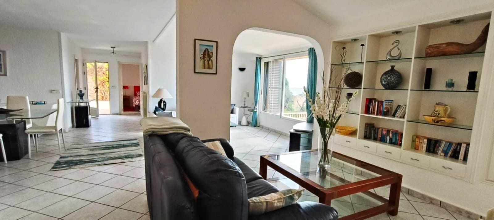 4 Zimmer Villa zu verkaufen in Calpe / Calp mit Pool Garage - 899.000 € (Ref: 9572282)