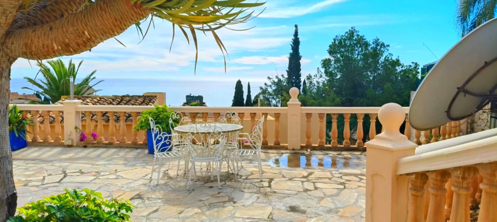 4 Zimmer Villa zu verkaufen in Calpe / Calp mit Pool Garage - 899.000 € (Ref: 9572282)