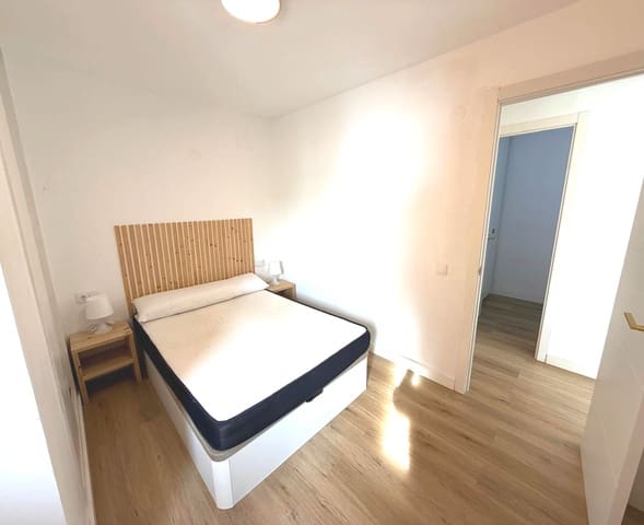 2 bedroom Apartment for sale in Calpe / Calp with garage - € 250,000 (Ref: 9609915)