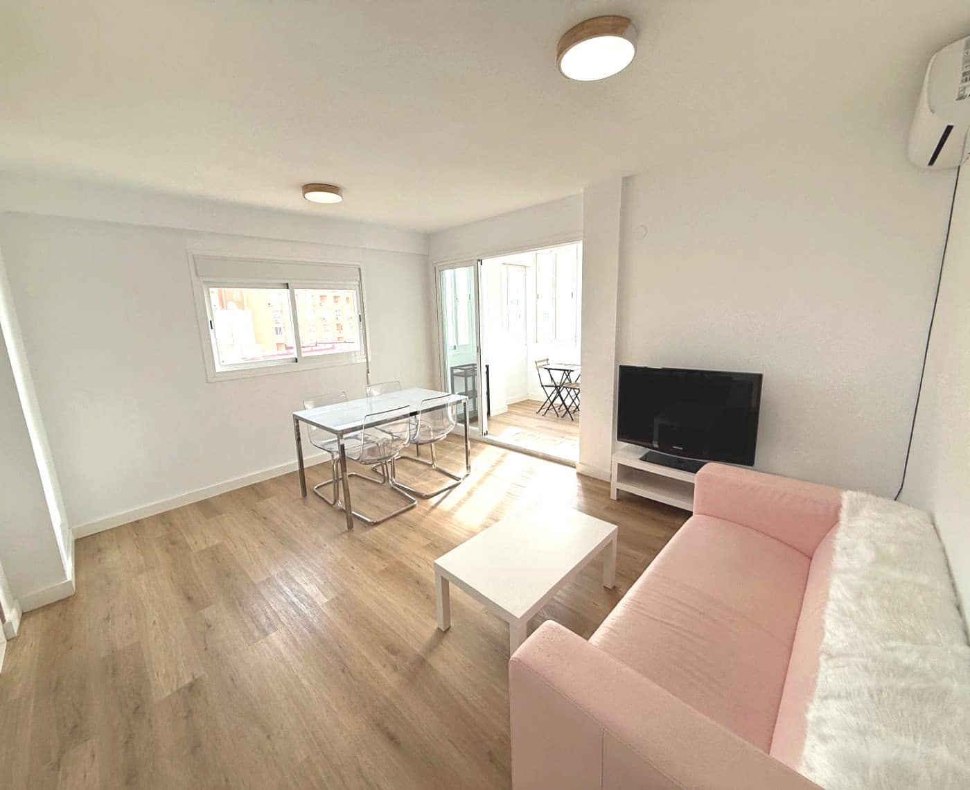 2 bedroom Apartment for sale in Calpe / Calp with garage - € 250,000 (Ref: 9609915)