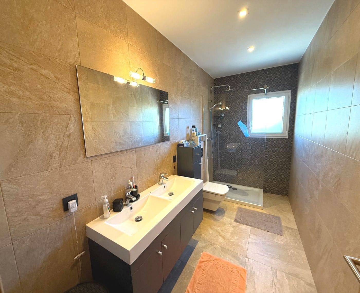 4 makuuhuone Huvila myytävänä paikassa Calpe / Calp mukana uima-altaan 
autotalli - 745 000 € (Ref: 9610307)