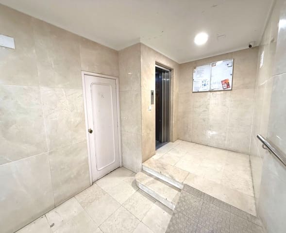 3 bedroom Apartment for sale in Calpe / Calp - € 245,000 (Ref: 9614164)