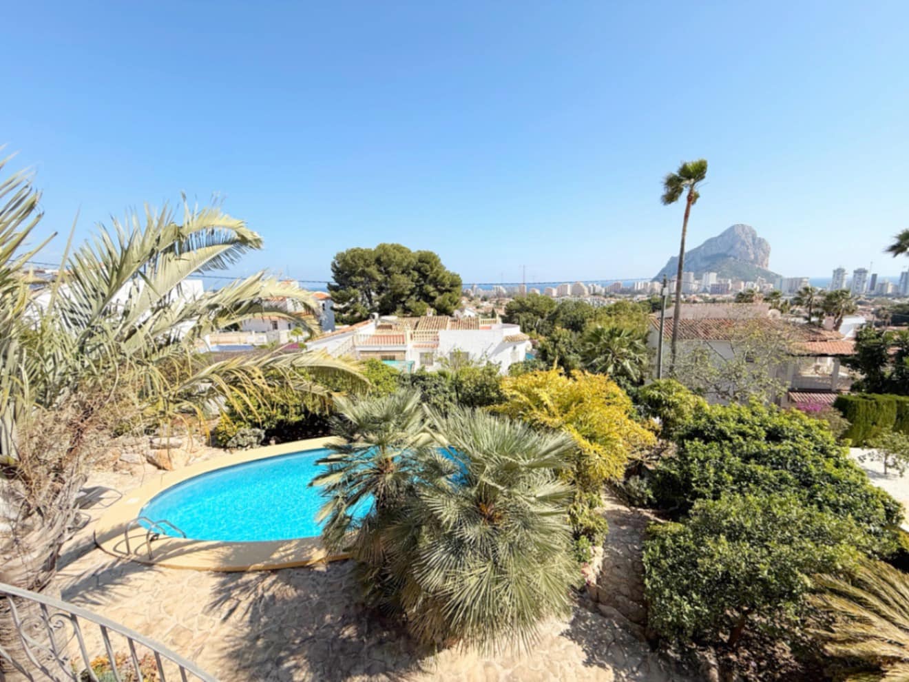 2 sypialnia Willa na sprzedaż w Calpe / Calp z garażem - 640 000 € (Ref: 9720419)