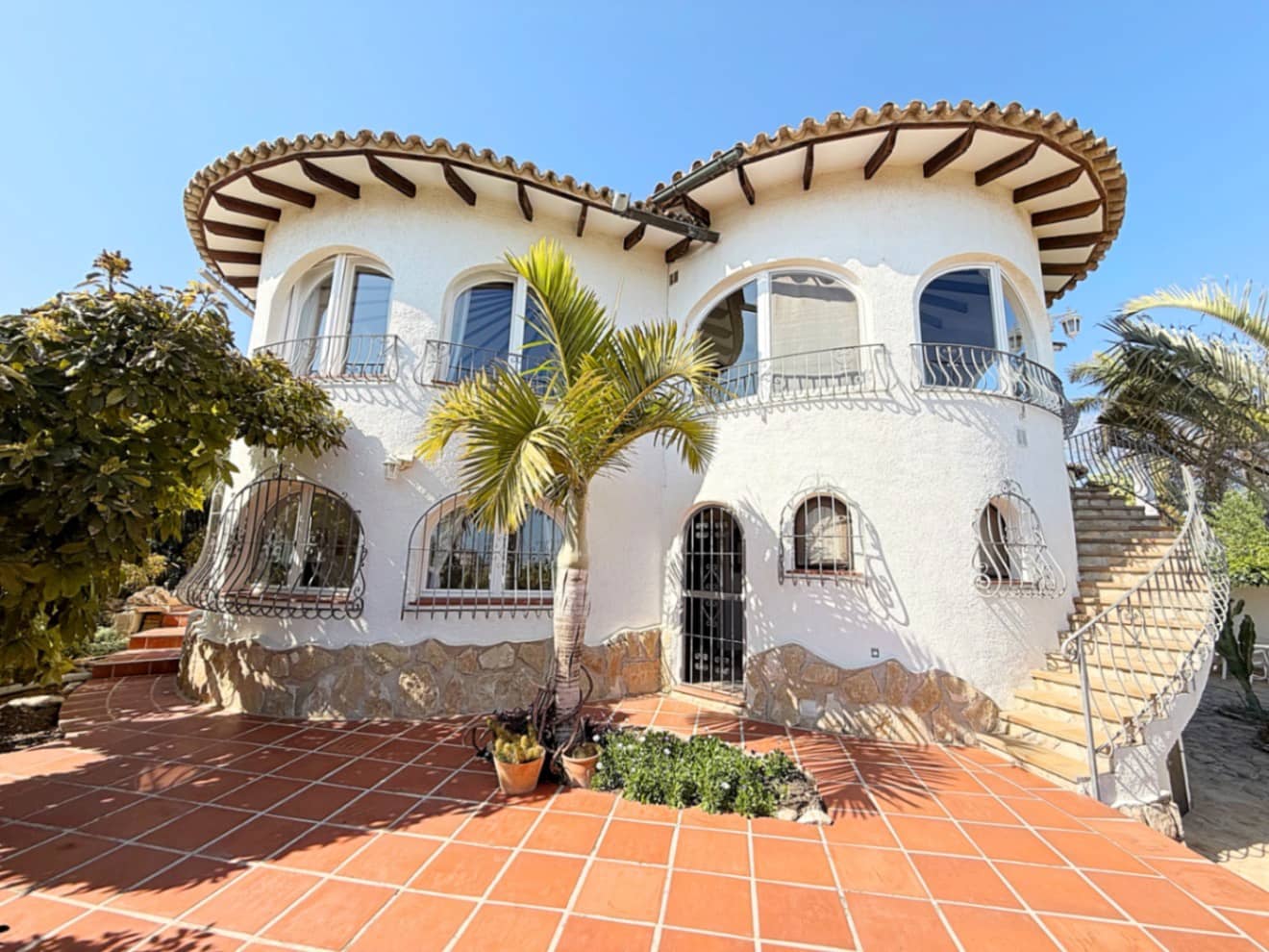 2 sypialnia Willa na sprzedaż w Calpe / Calp z garażem - 640 000 € (Ref: 9720419)