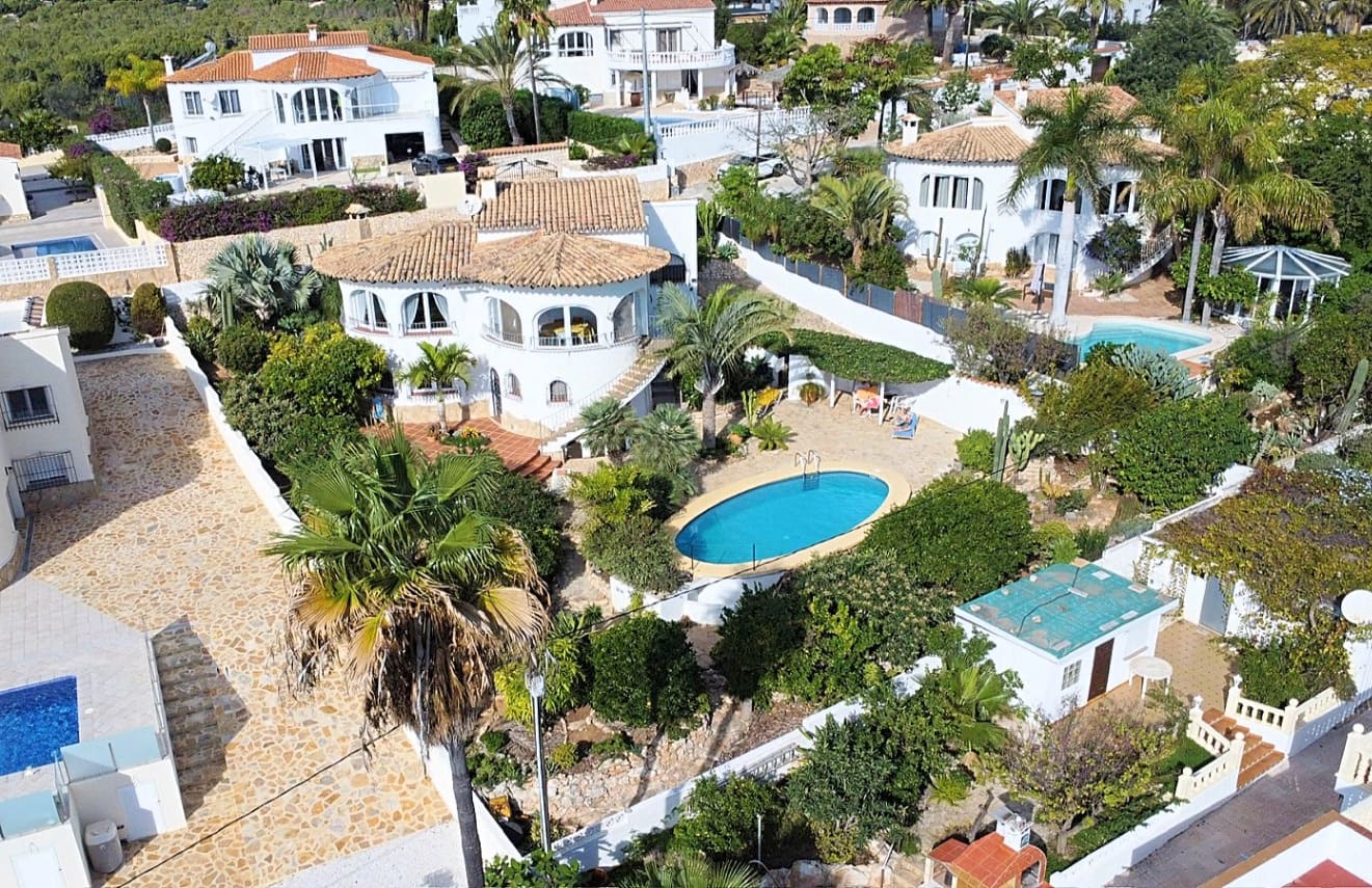 2 sypialnia Willa na sprzedaż w Calpe / Calp z garażem - 640 000 € (Ref: 9720419)