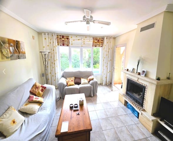 3 makuuhuone Huvila myytävänä paikassa Moraira, Teulada-Moraira mukana uima-altaan 
autotalli - 695 000 € (Ref: 9750973)