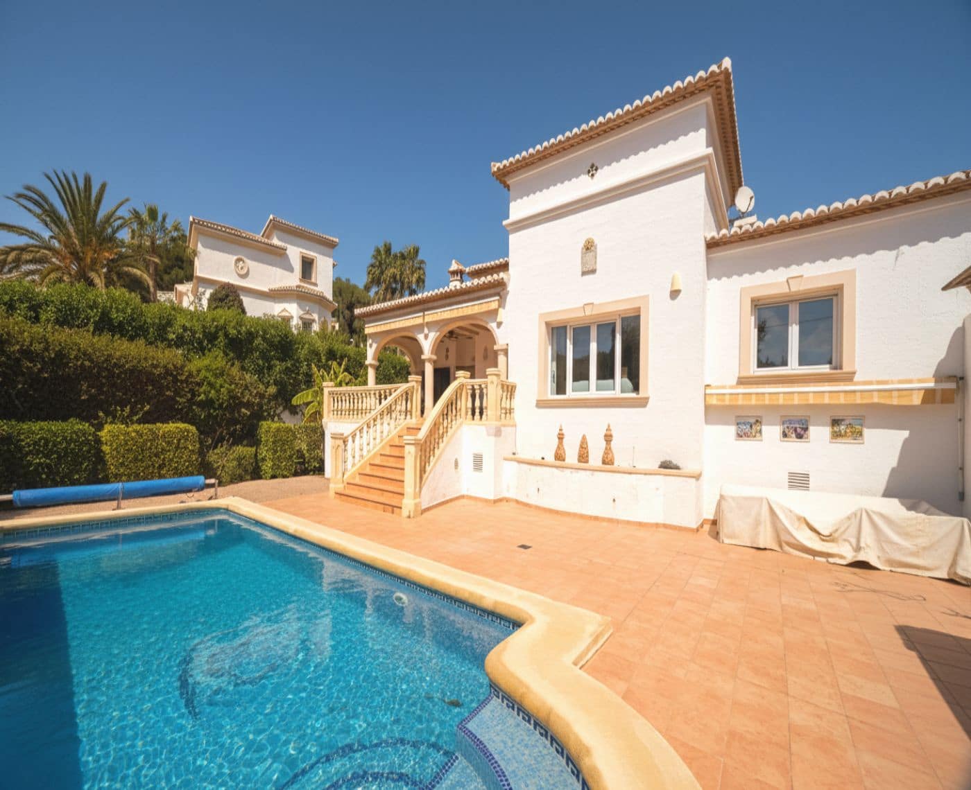 3 slaapkamer Villa te koop in Moraira met zwembad garage - € 695.000 (Ref: 9750973)