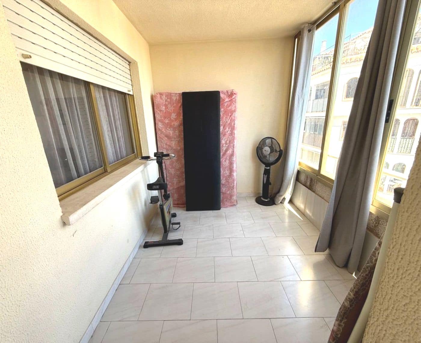 1 sovrum Lägenhet till salu i Calpe / Calp - 250 000 € (Ref: 9751422)