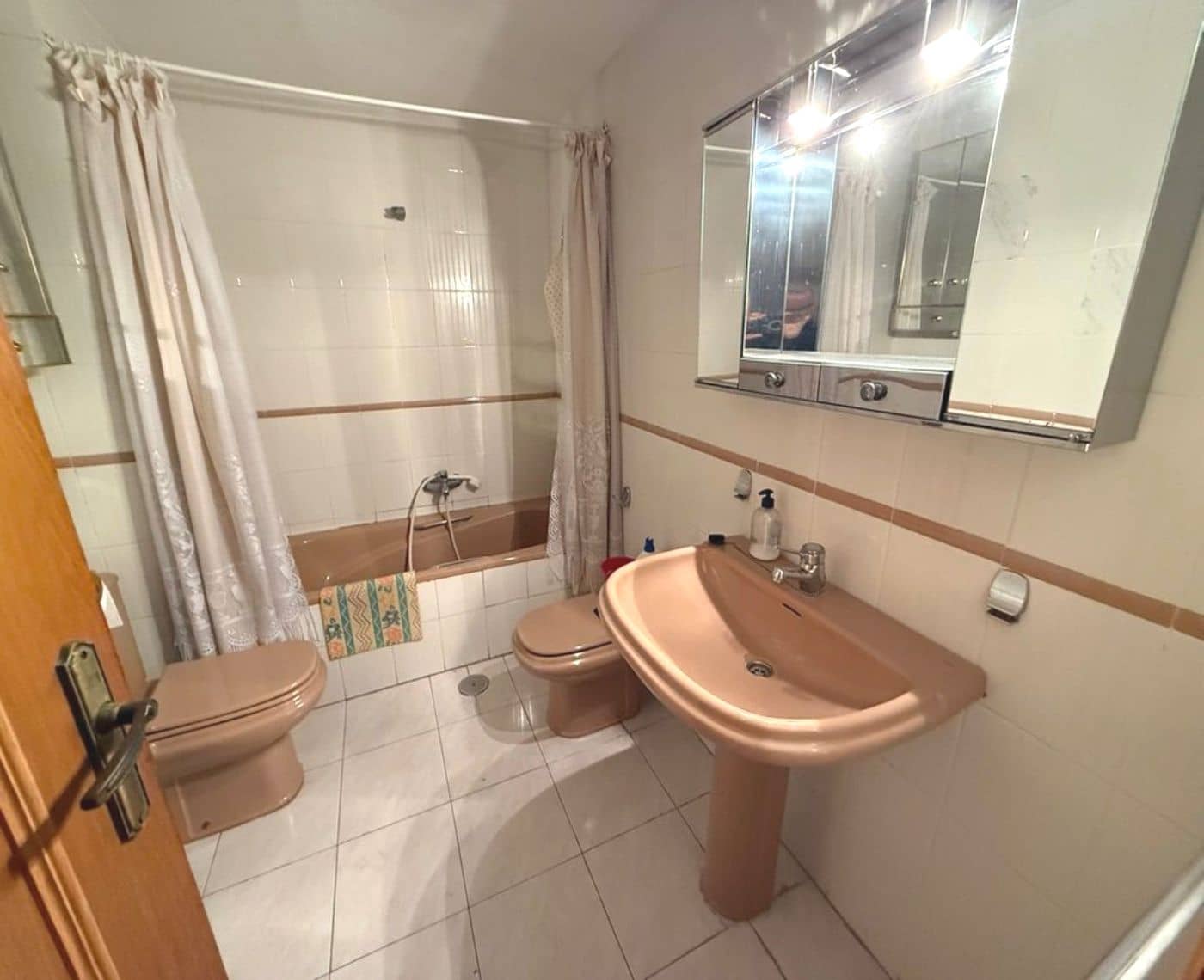 5 bedroom Apartment for sale in Calpe / Calp - € 352,000 (Ref: 9752452)