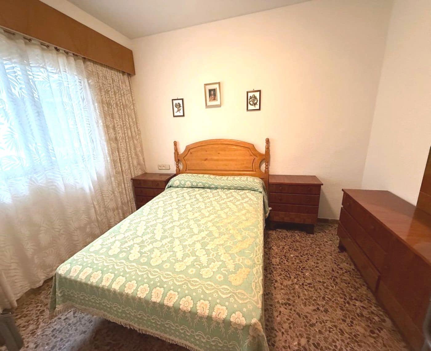 5 bedroom Apartment for sale in Calpe / Calp - € 352,000 (Ref: 9752452)