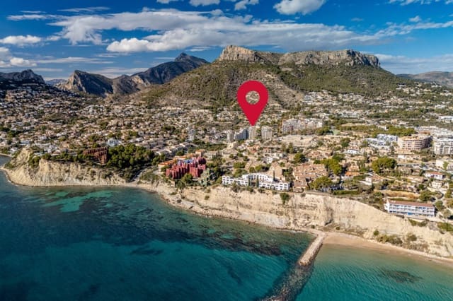 Apartamento de 4 habitaciones en Canuta, Calpe / Calp en venta con piscina garaje - 675.000 € (Ref: 9814668)