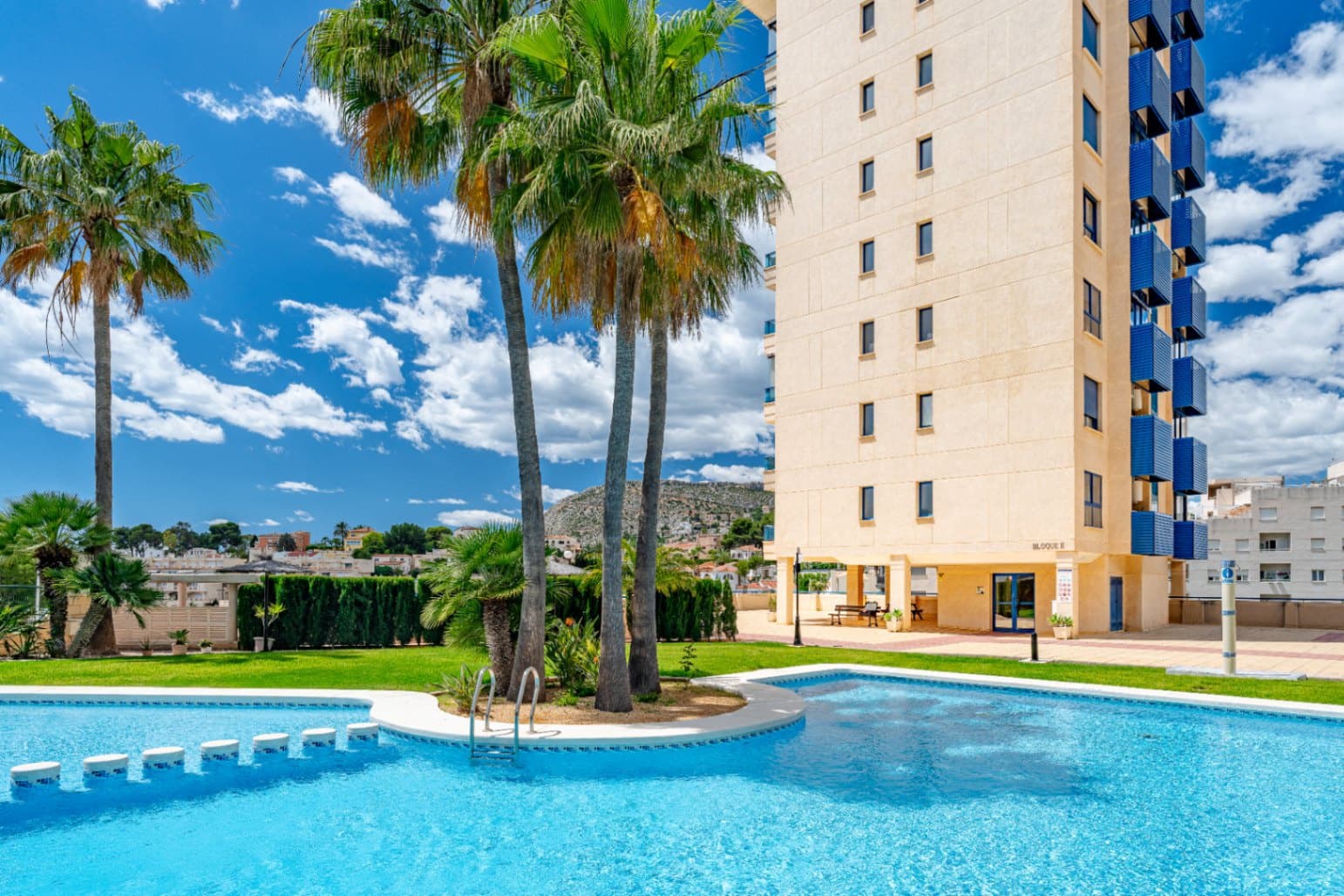 4 bedroom Apartment for sale in Calpe / Calp with pool garage - € 675,000 (Ref: 9814668)