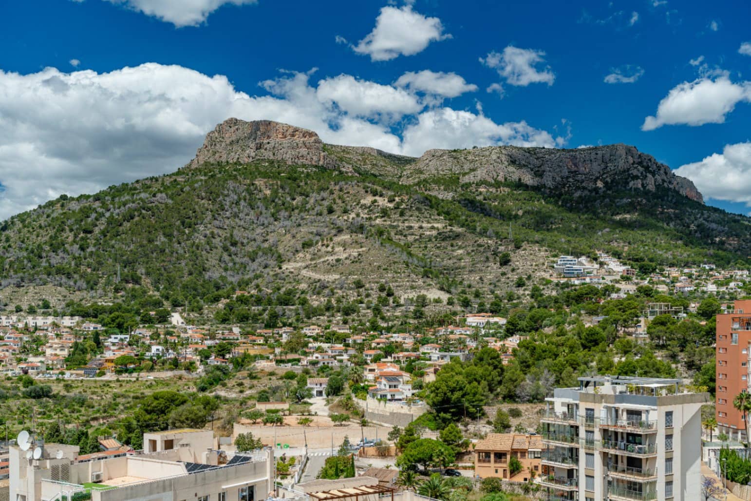 4 bedroom Apartment for sale in Calpe / Calp with pool garage - € 675,000 (Ref: 9814668)