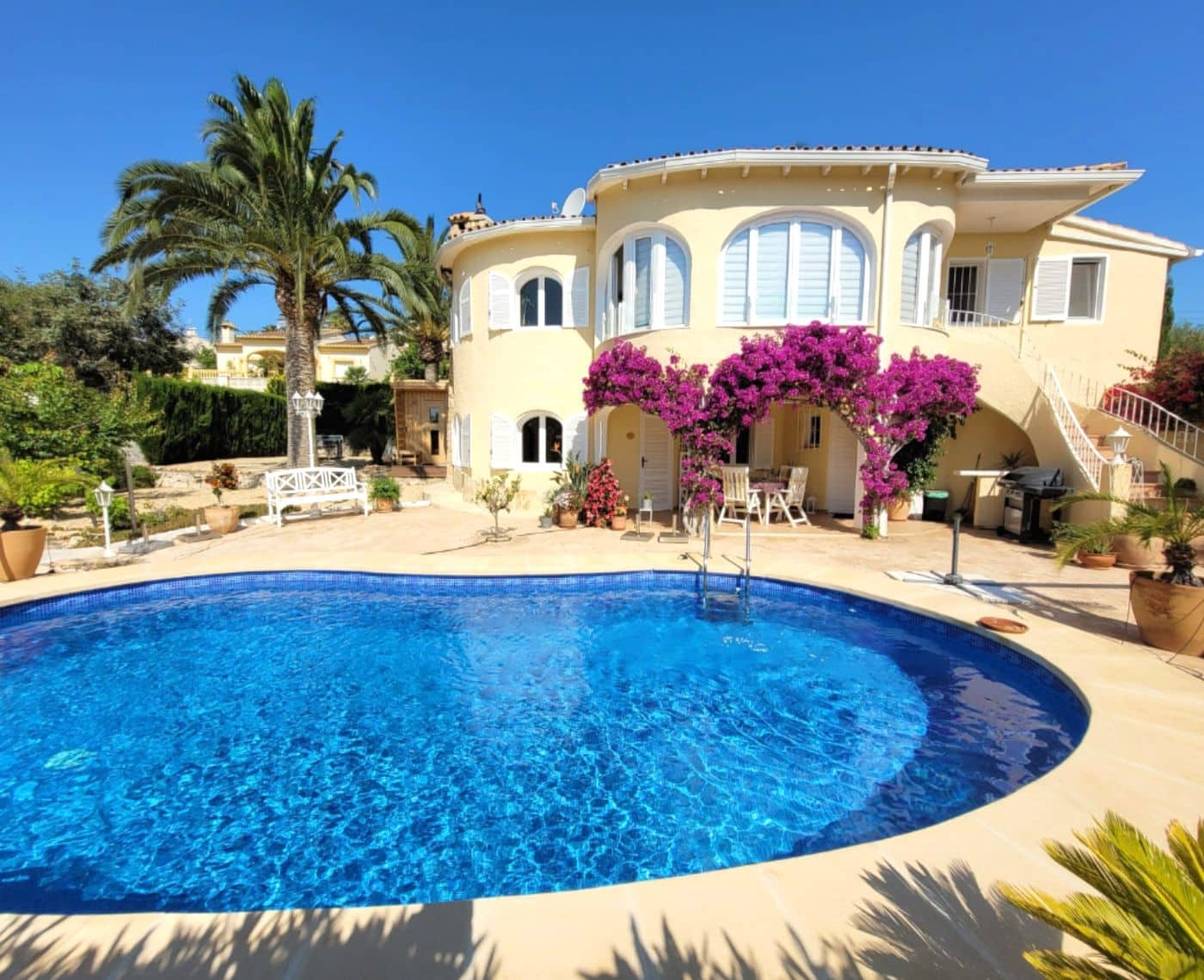 4 bedroom Villa for sale in Calpe / Calp - € 695,000 (Ref: 9823119)
