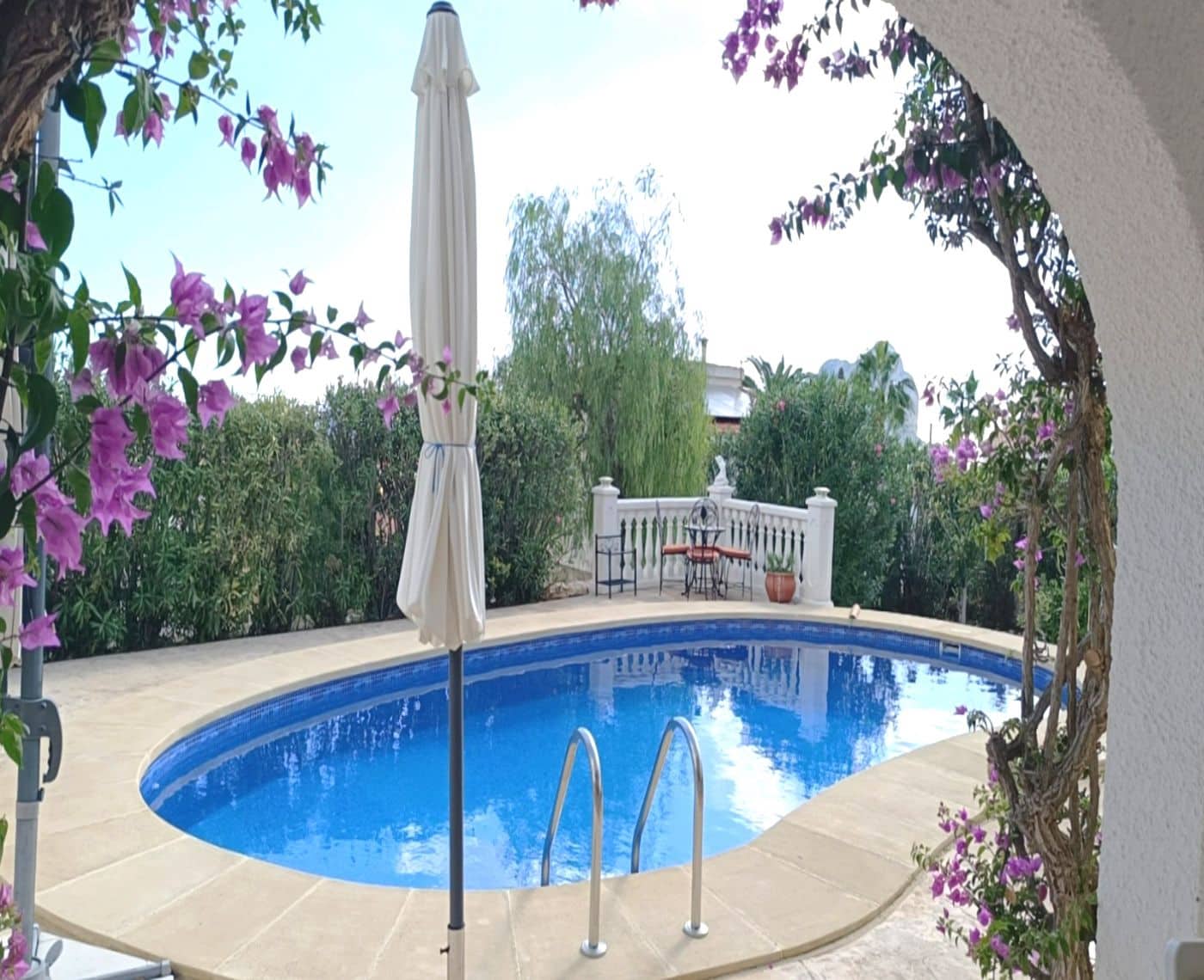 4 bedroom Villa for sale in Calpe / Calp - € 695,000 (Ref: 9823119)