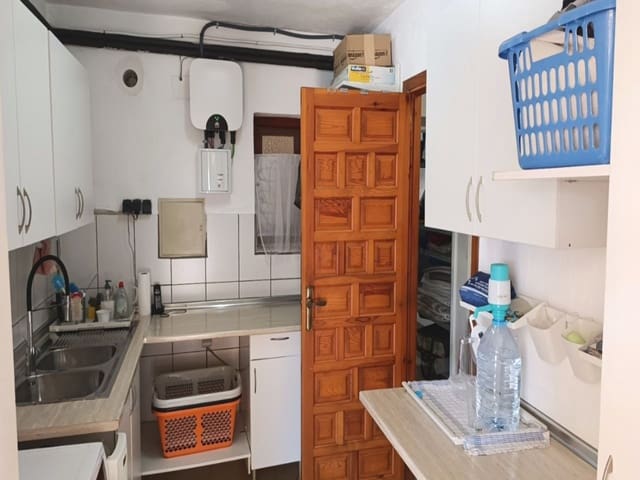 4 bedroom Villa for sale in Calpe / Calp with pool - € 695,000 (Ref: 9823119)