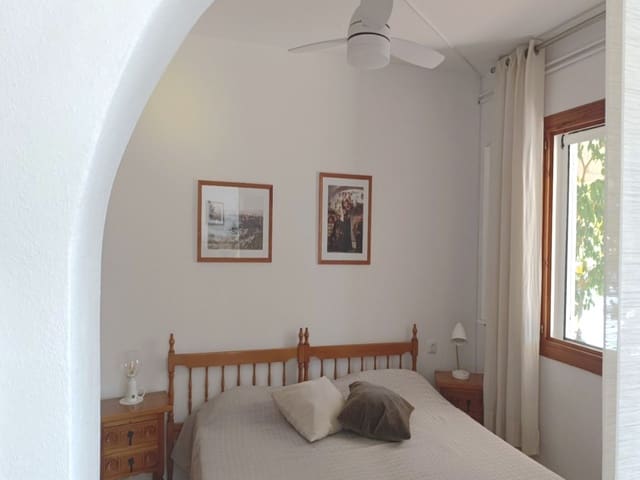 4 bedroom Villa for sale in Calpe / Calp with pool - € 695,000 (Ref: 9823119)