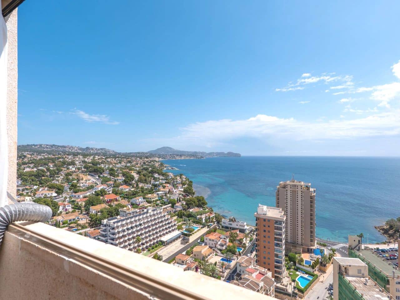 3 makuuhuone Kattohuoneisto myytävänä paikassa Calpe / Calp mukana uima-altaan 
autotalli - 985 000 € (Ref: 9858393)