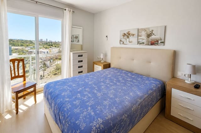 3 soveværelse Lejlighed til salg i Pueblo, Calpe / Calp med garage - € 265.000 (Ref: 9865888)