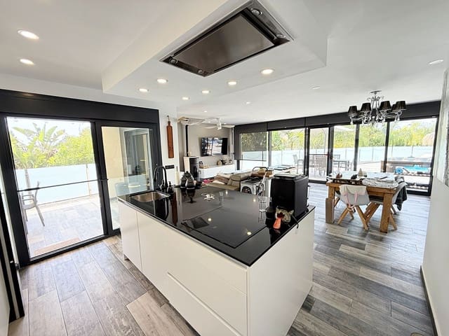 3 slaapkamer Villa te koop in Cometa - Carrió, Calpe / Calp met zwembad garage - € 895.000 (Ref: 9876740)