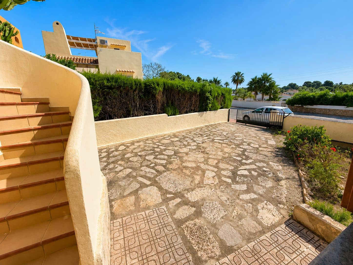 3 bedroom Bungalow for sale in Calpe / Calp with garage - € 320,000 (Ref: 9890648)