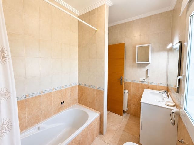 3 slaapkamer Bungalow te koop in Calpe / Calp met zwembad garage - € 395.000 (Ref: 9905298)