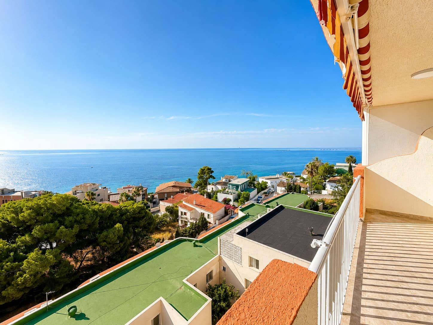 2 bedroom Apartment for sale in Calpe / Calp with pool garage - € 359,000 (Ref: 9934783)